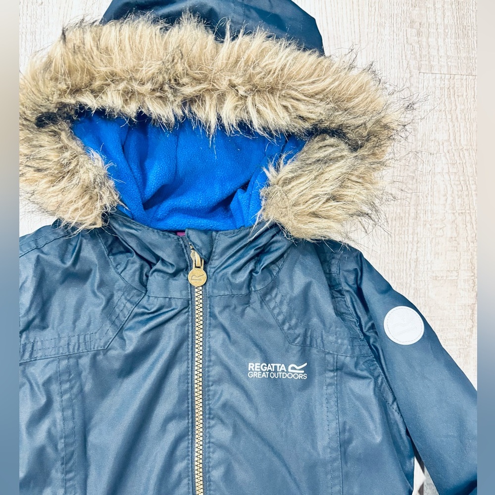 Regatta Great Outdoors Kids Hooded Parka Lightweight with Fur Trim - Picture 2 of 7
